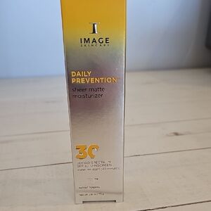 IMAGE Skincare DAILY PREVENTION Sheer Matte Moisturizer, SPF 30 Broad Spectrum